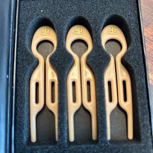 Fiona Franchimon No. 1 Hairpin (Satin Sand)